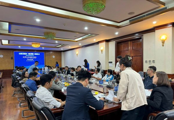 Họp mặt các đội thi Chung kết toàn quốc cuộc thi Tiếng Anh trong sinh viên - Star Awards 2023 tại thủ đô Hà Nội ngày 1/12/2023