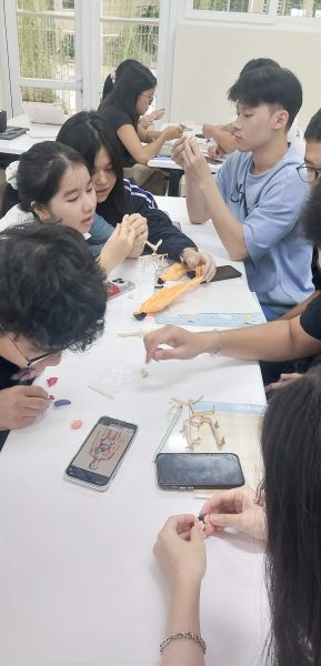 Thực hành lắp ghép mô hình