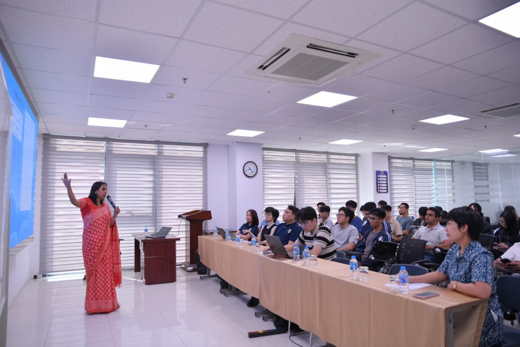 Audience engaging with the speaker