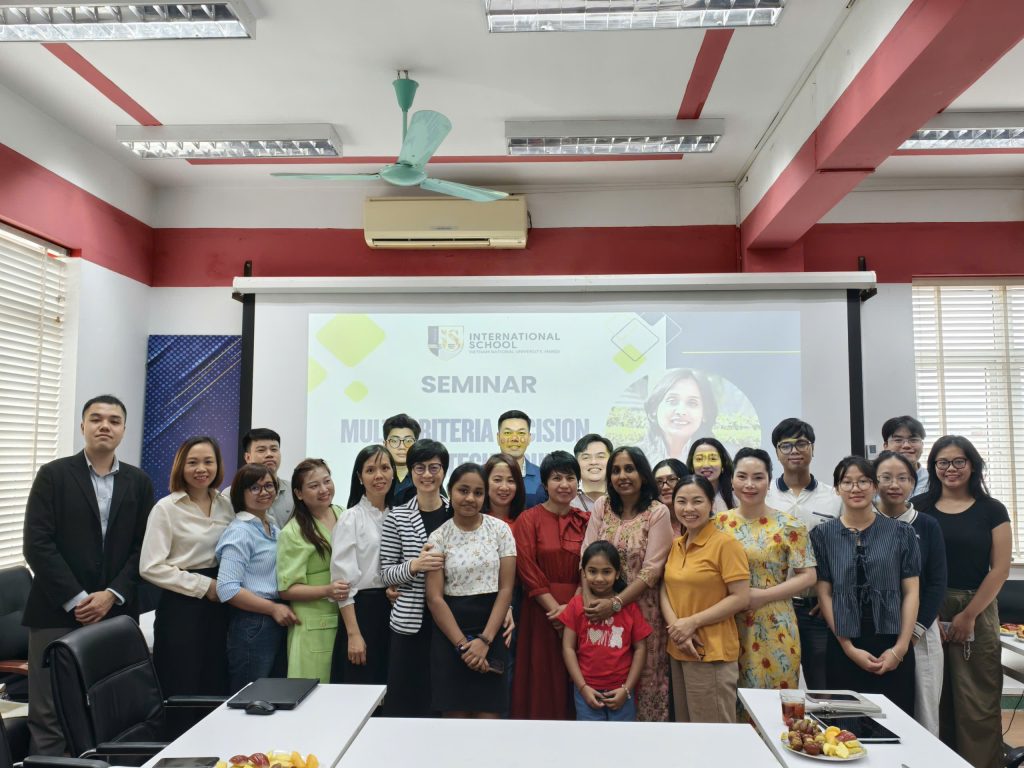 Toàn cảnh hội thảo