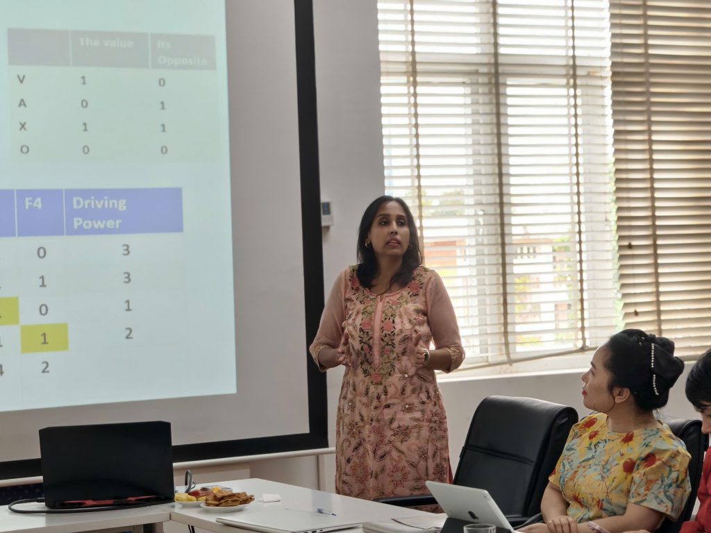 Hội thảo tại VNU-IS