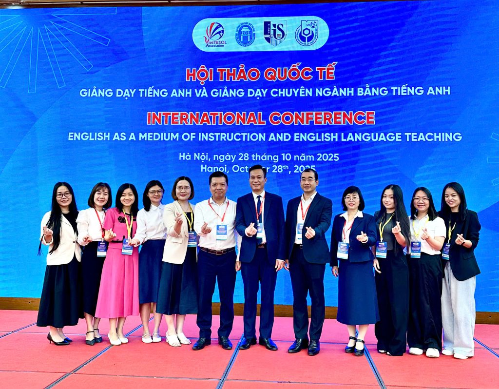 Toàn cảnh hội thảo