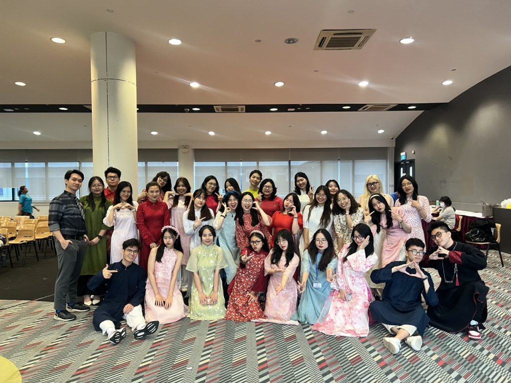 Hoạt động cộng đồng