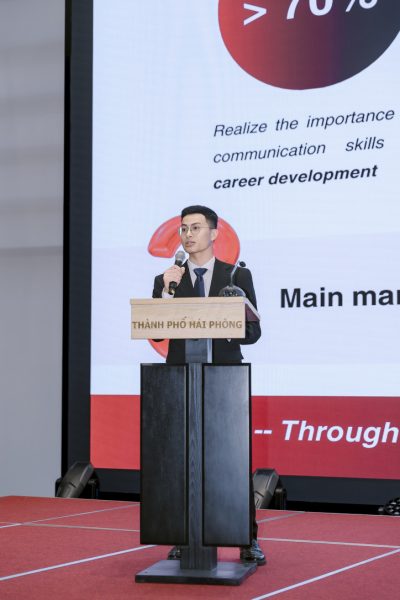 Nguyễn Mạnh Quân tại diễn đàn