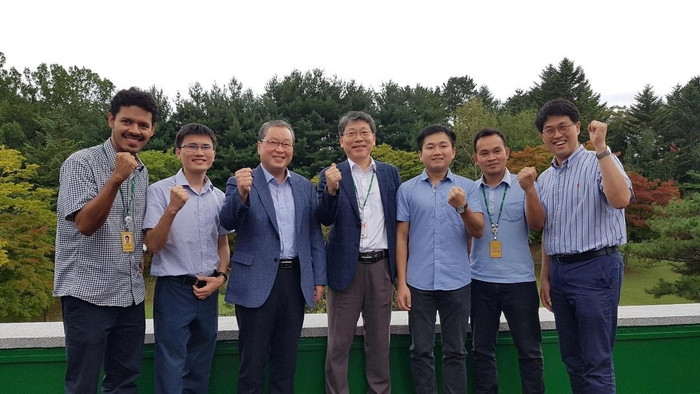 TS Giáp Văn Tiến và cộng sự