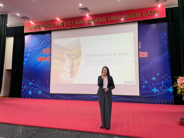 Tọa đàm tâm lý tại THPT Chuyên Bắc Ninh