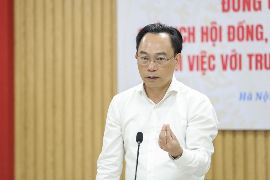 PGS.TS Hoàng Minh Sơn