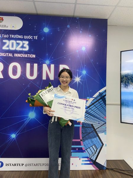 Chân dung Lê Huyền