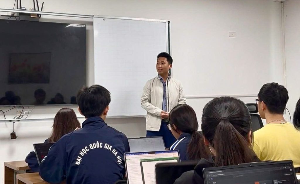 Diễn giả Phạm Văn Anh