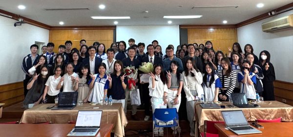 Toàn cảnh Talkshow VNU-IS