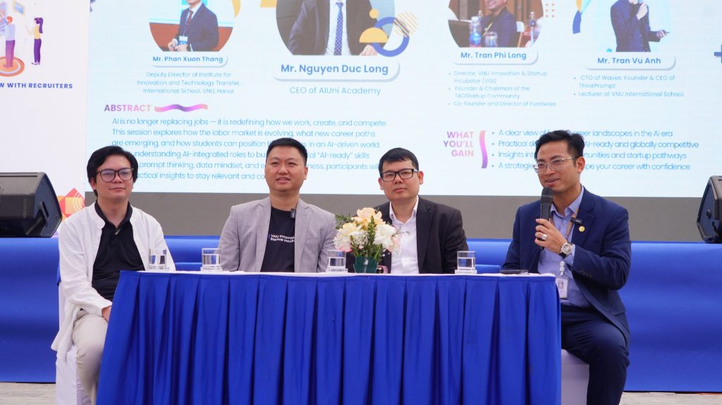 Các diễn giả tọa đàm