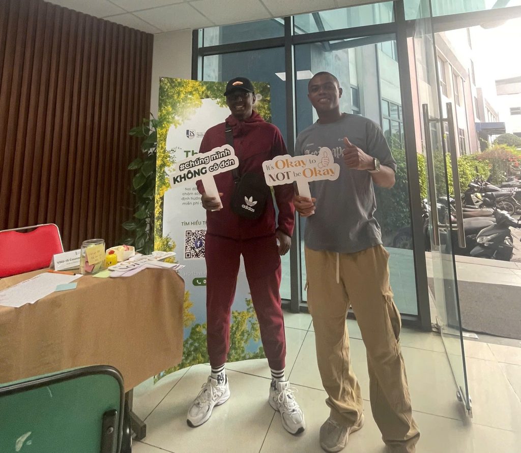 Sinh viên quốc tế tham gia hoạt động