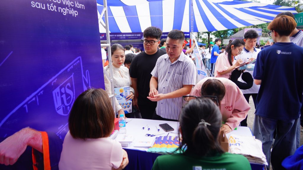 Trường Quốc tế Đại học Quốc gia Hà Nội