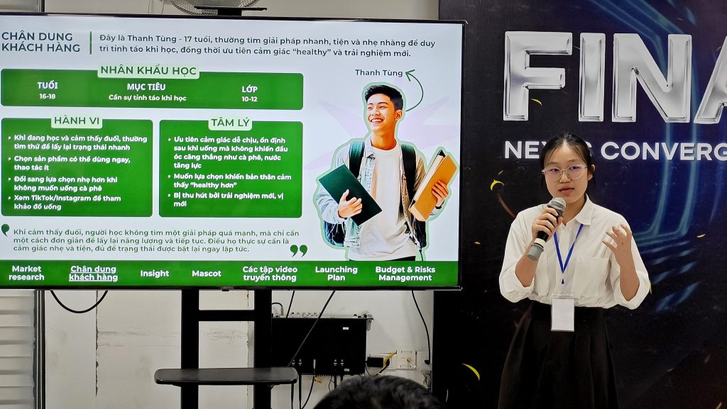 Không khí chung kết FDB 1