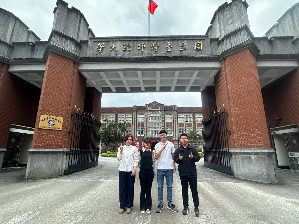 04 sinh viên Trường Quốc tế tại NTNU
