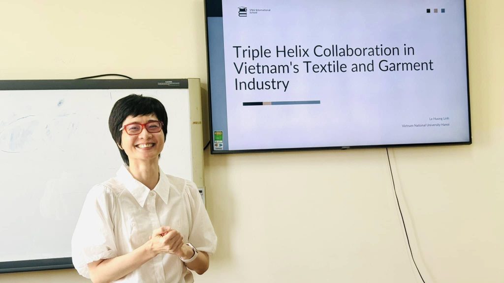 Dr. Le Huong Linh presents