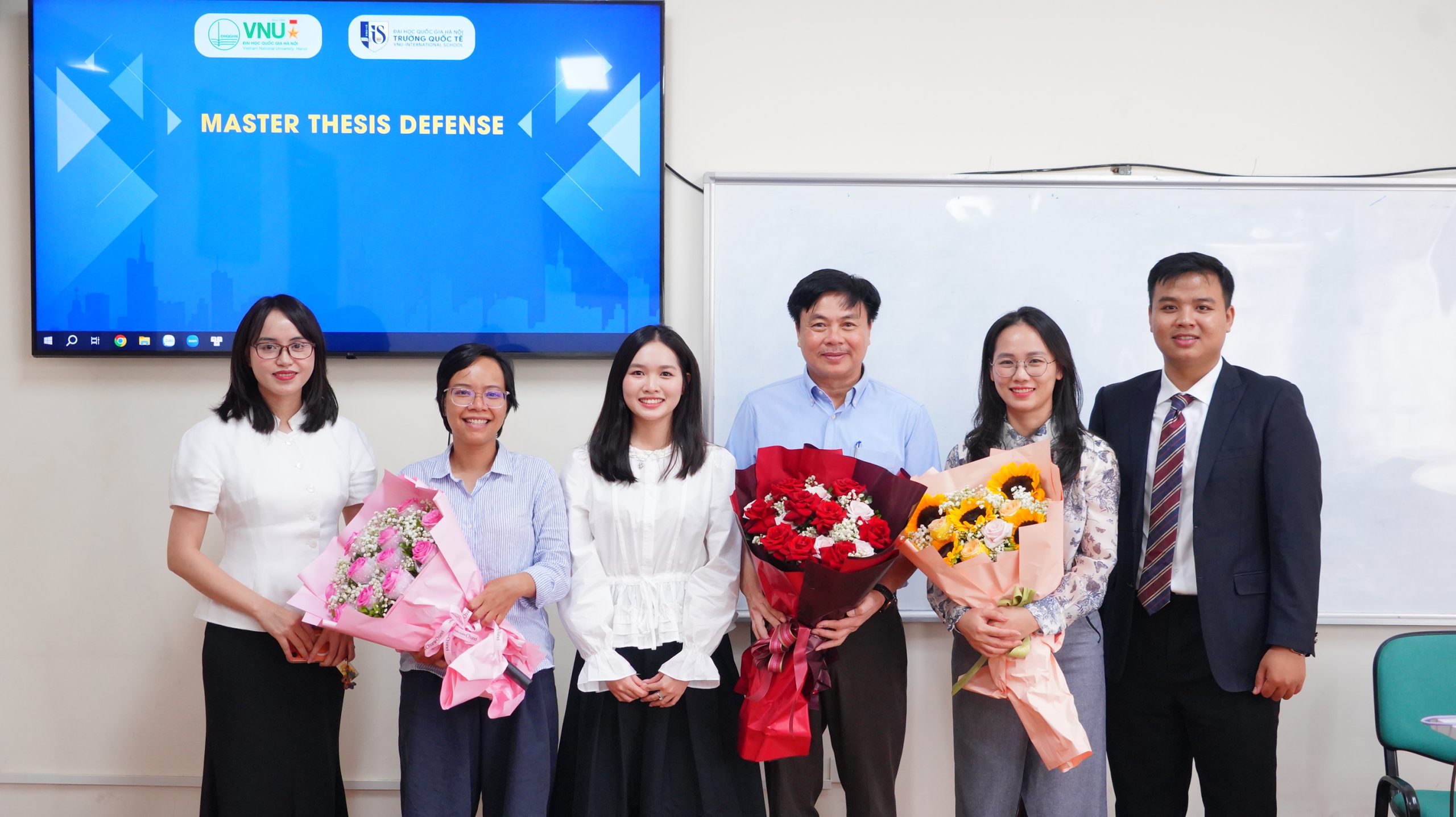Hội đồng và học viên ngày 23/7/2026