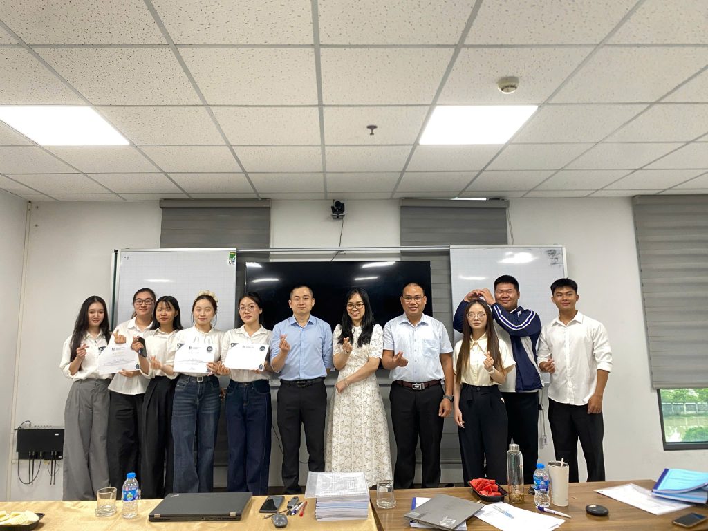 Hội đồng bảo vệ đồ án tốt nghiệp