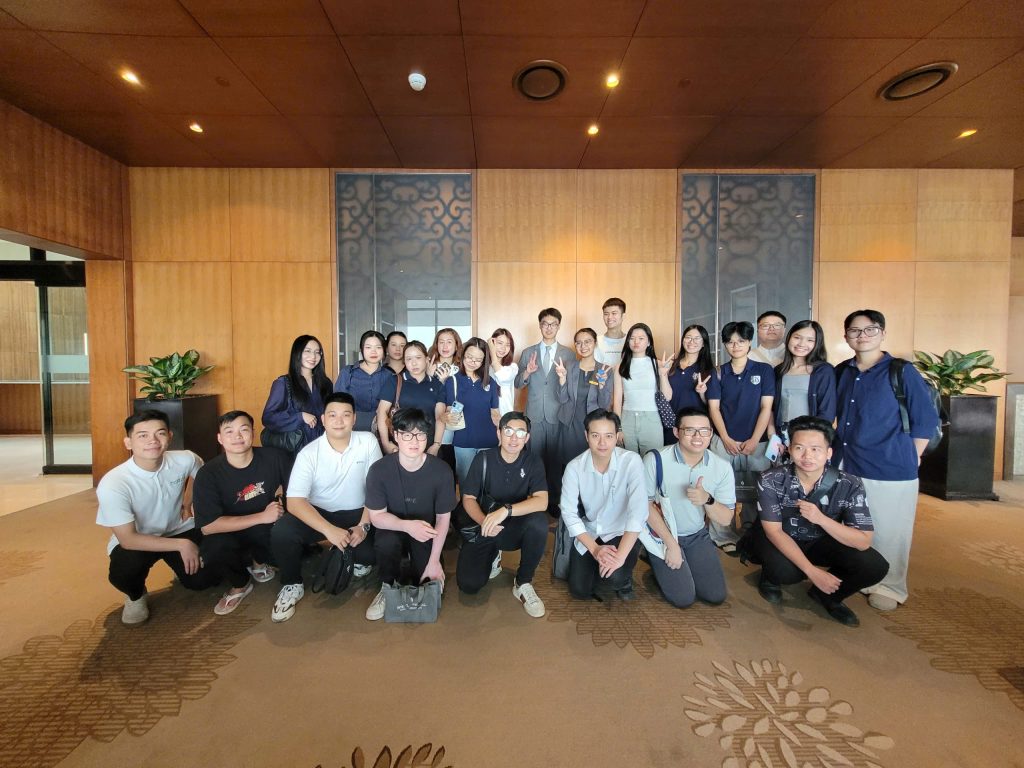 Troy University Program students captured memorable moments at InterContinental Hanoi Landmark 72