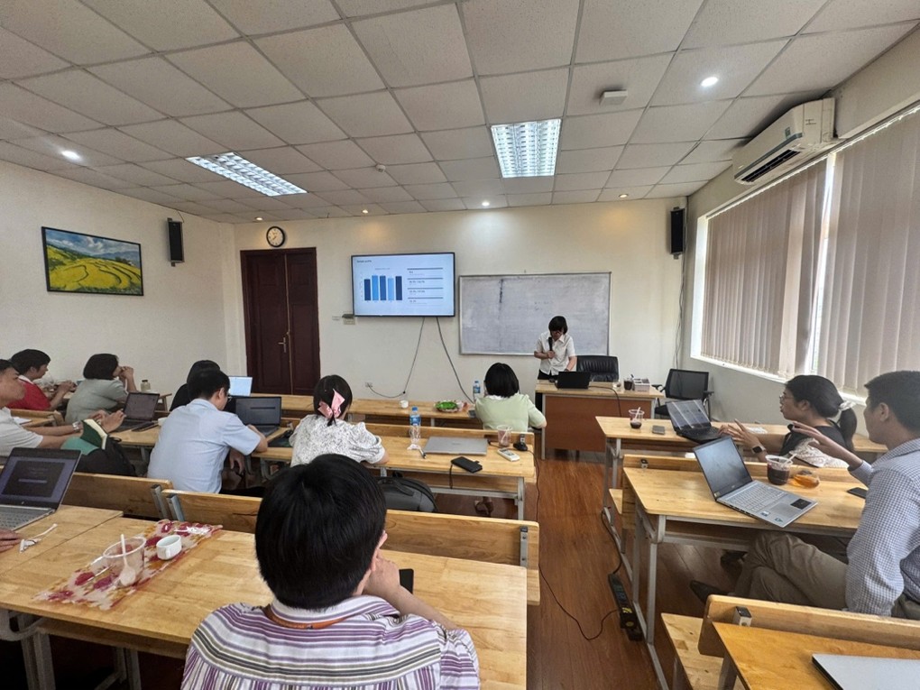 Presentation by Dr. Nguyen Thi Huyen