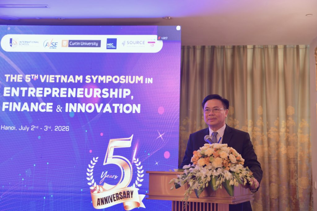 PGS.TS Nguyễn Văn Định phát biểu