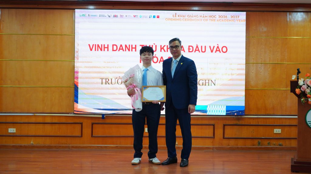 Nguyen Huu Phat speaking
